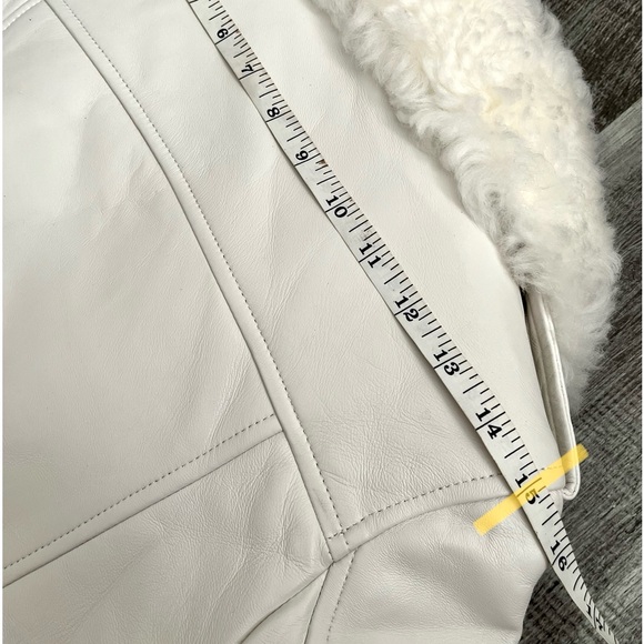 White Tailored Leather Winter Coat - Picture 5 of 6